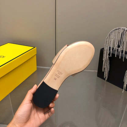 Luxury Shoes - FED - 667