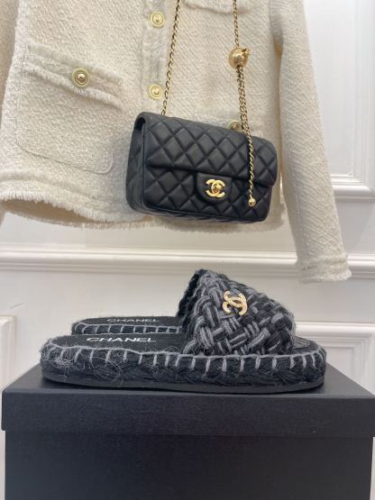 Luxury Shoes Sandals - CHL - 327