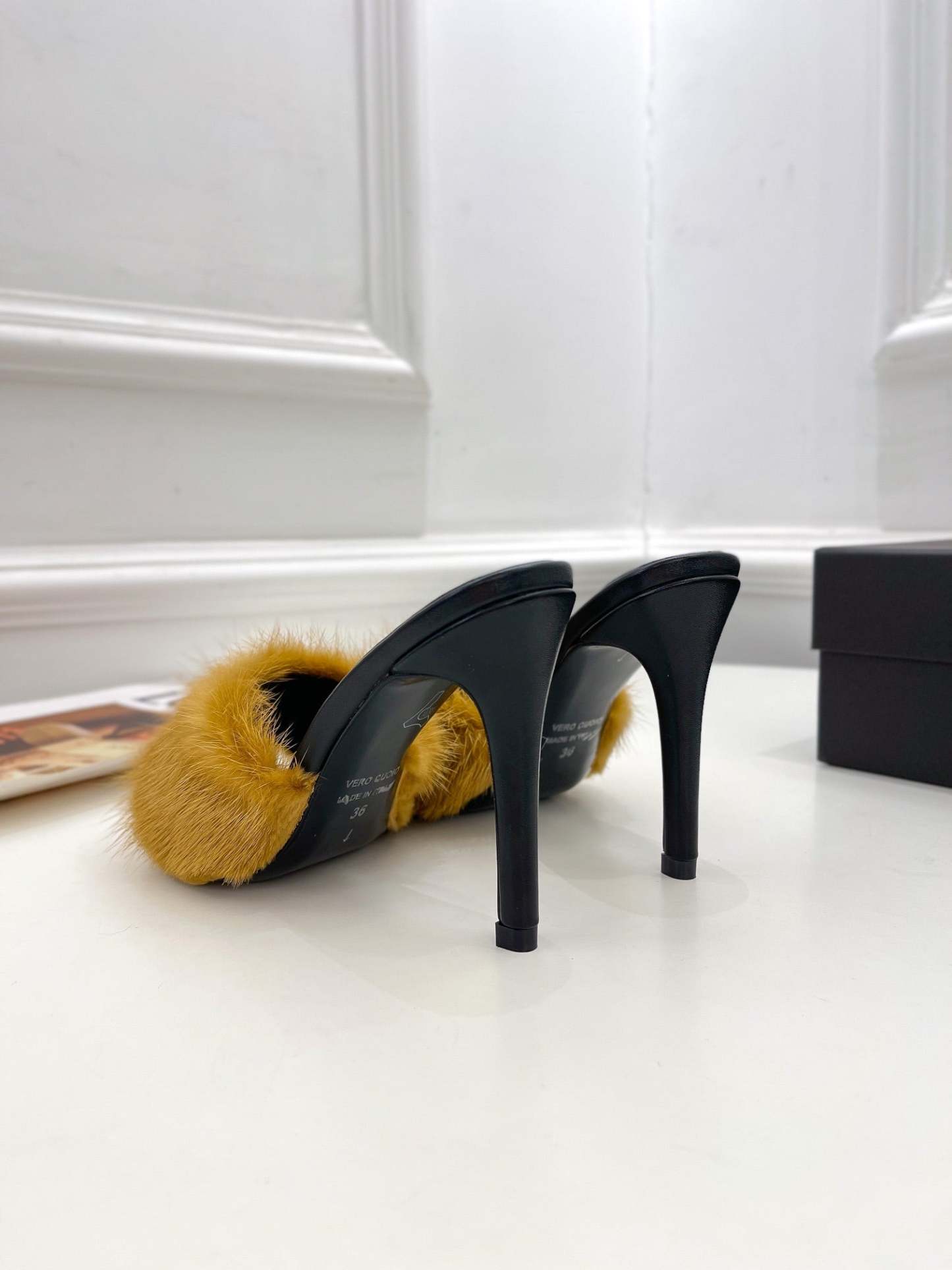 Luxury Shoes Sandals - SL - 553