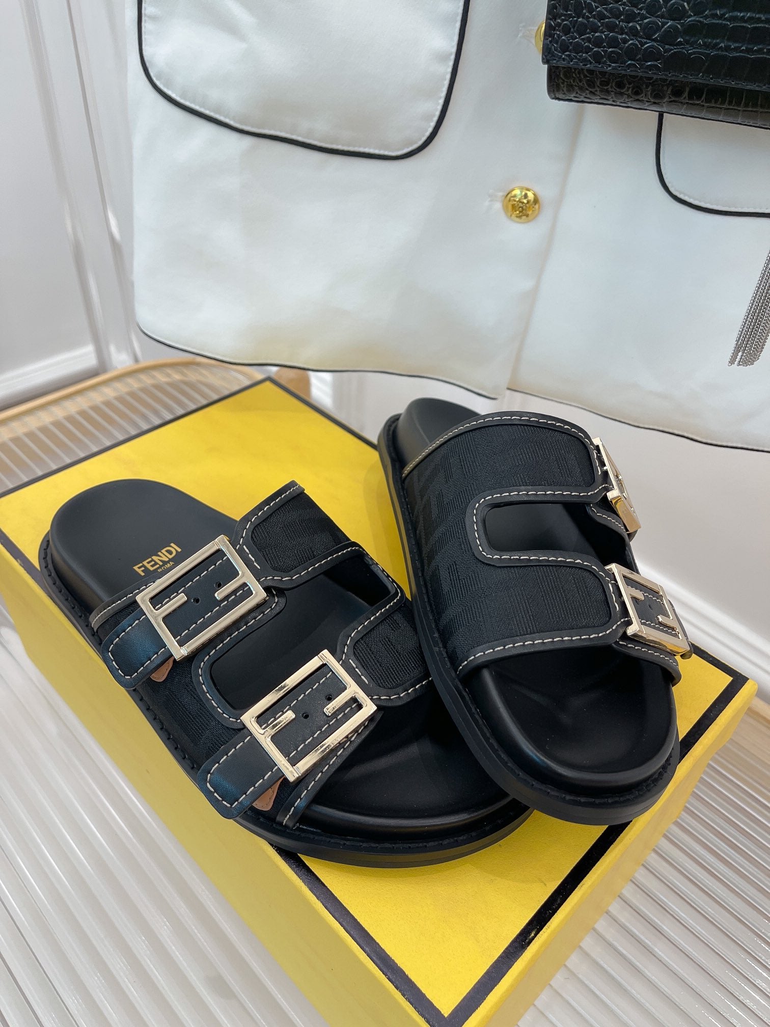 Luxury Shoes - FED - 504