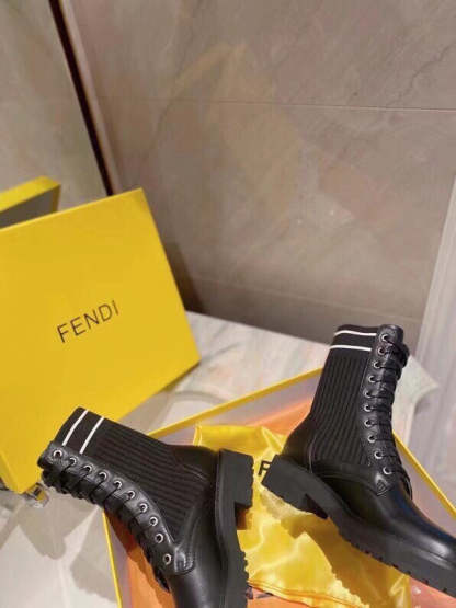 Luxury Shoes - FED - 495