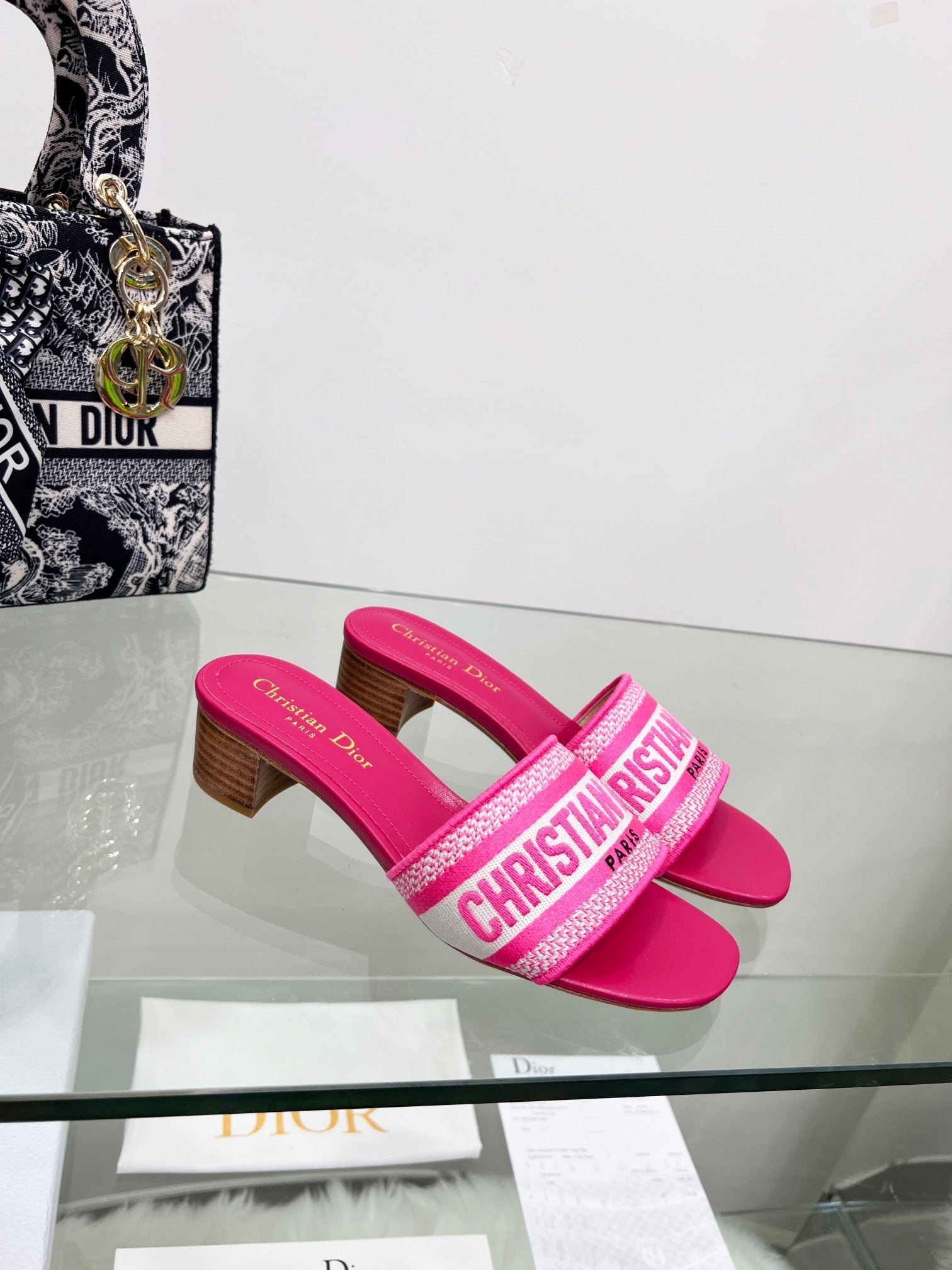 Luxury Shoes - DIR - 1284