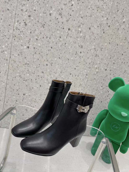Luxury Shoes - HMS - 661