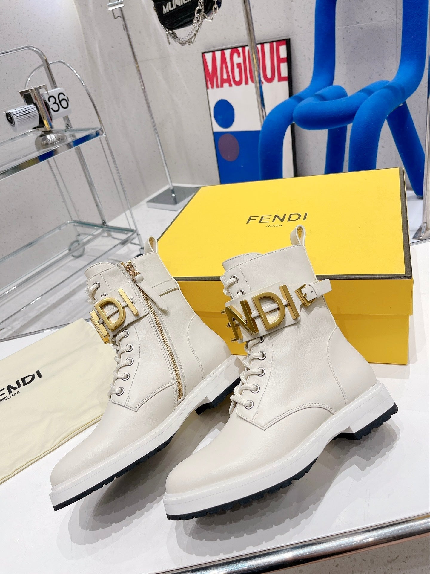 Luxury Shoes - FED - 424