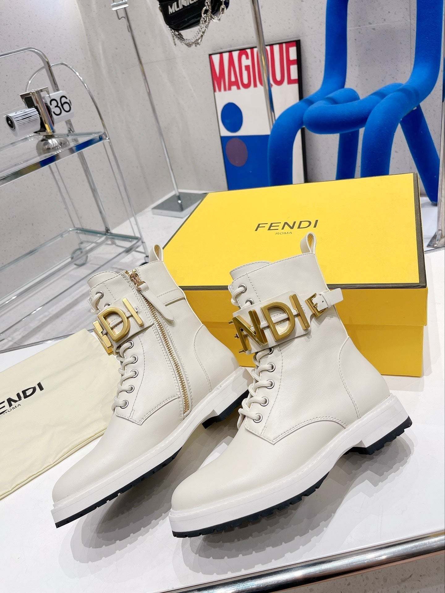 Luxury Shoes - FED - 424