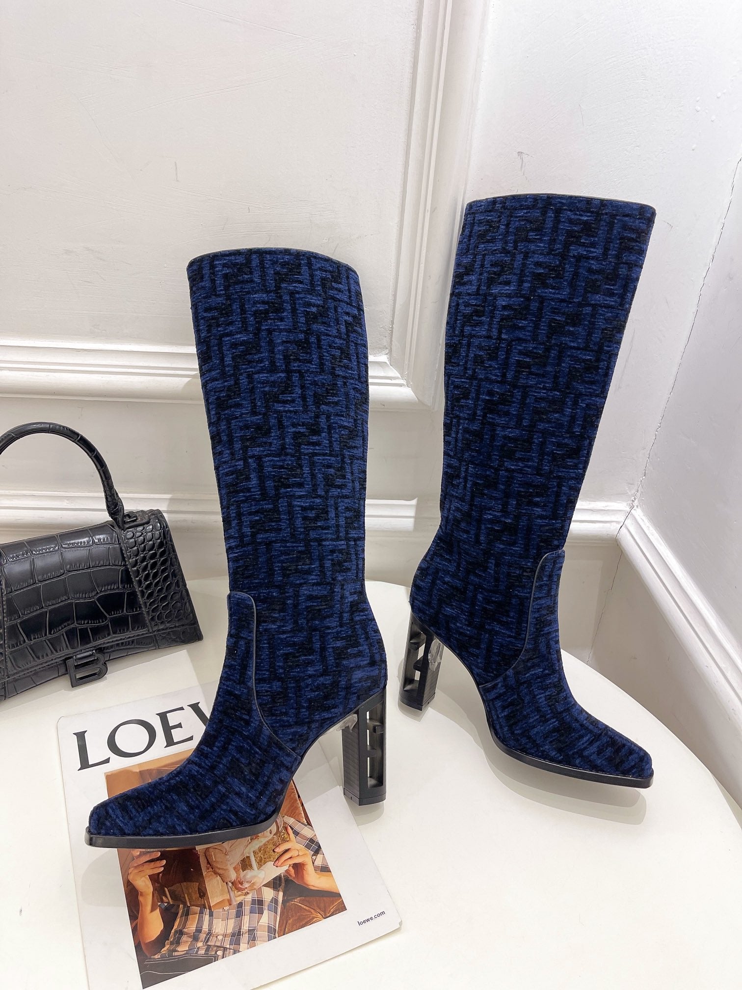 Luxury Shoes - FED - 340