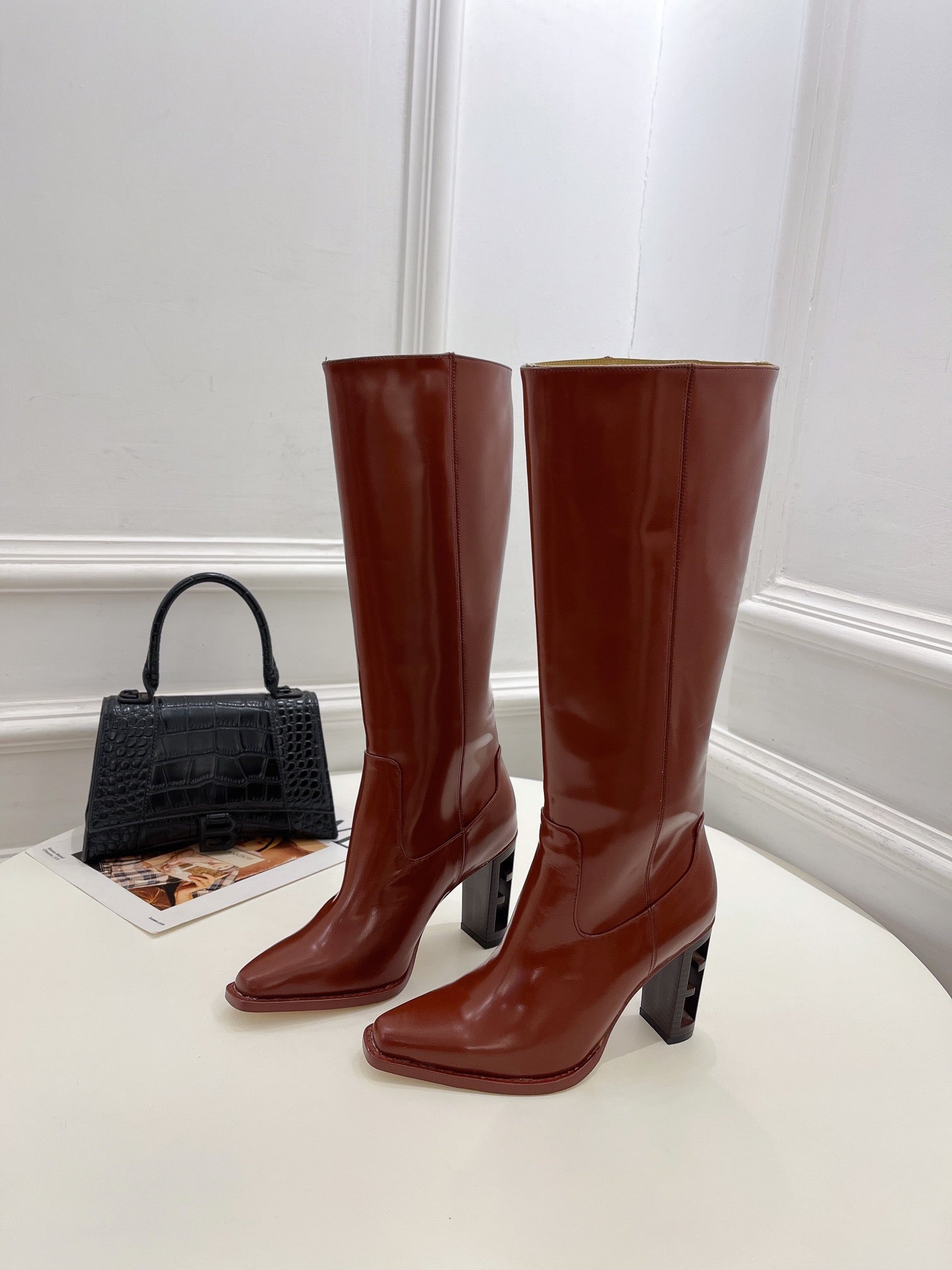 Luxury Shoes - FED - 344