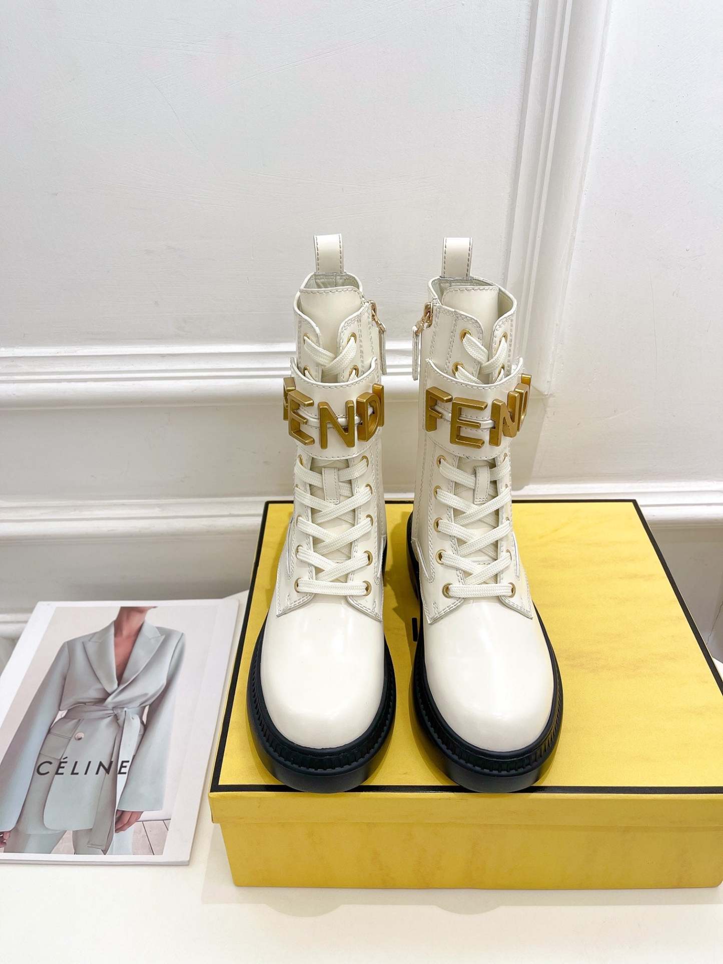 Luxury Shoes - FED - 321