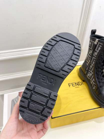 Luxury Shoes - FED - 323