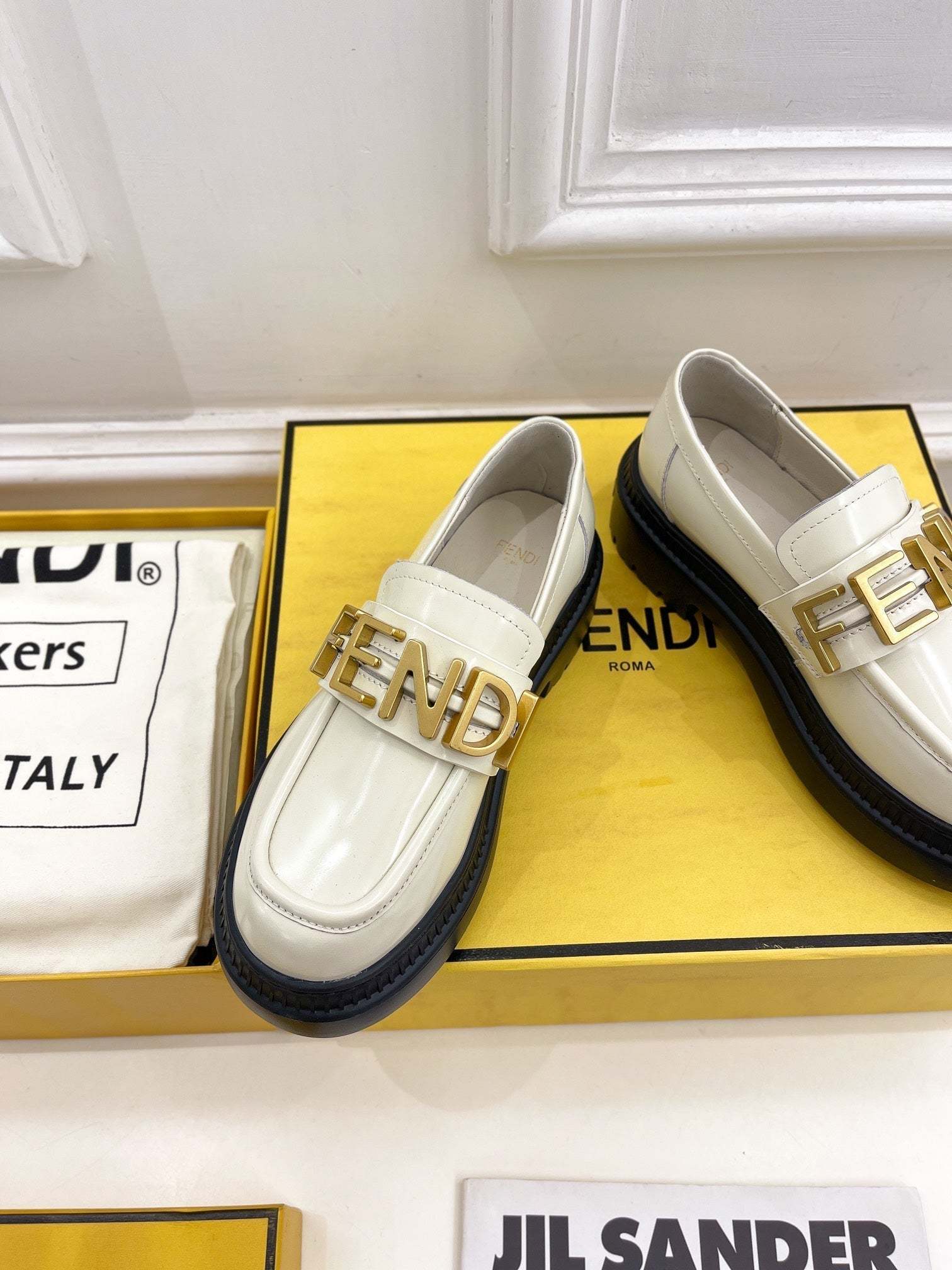 Luxury Shoes - FED - 327