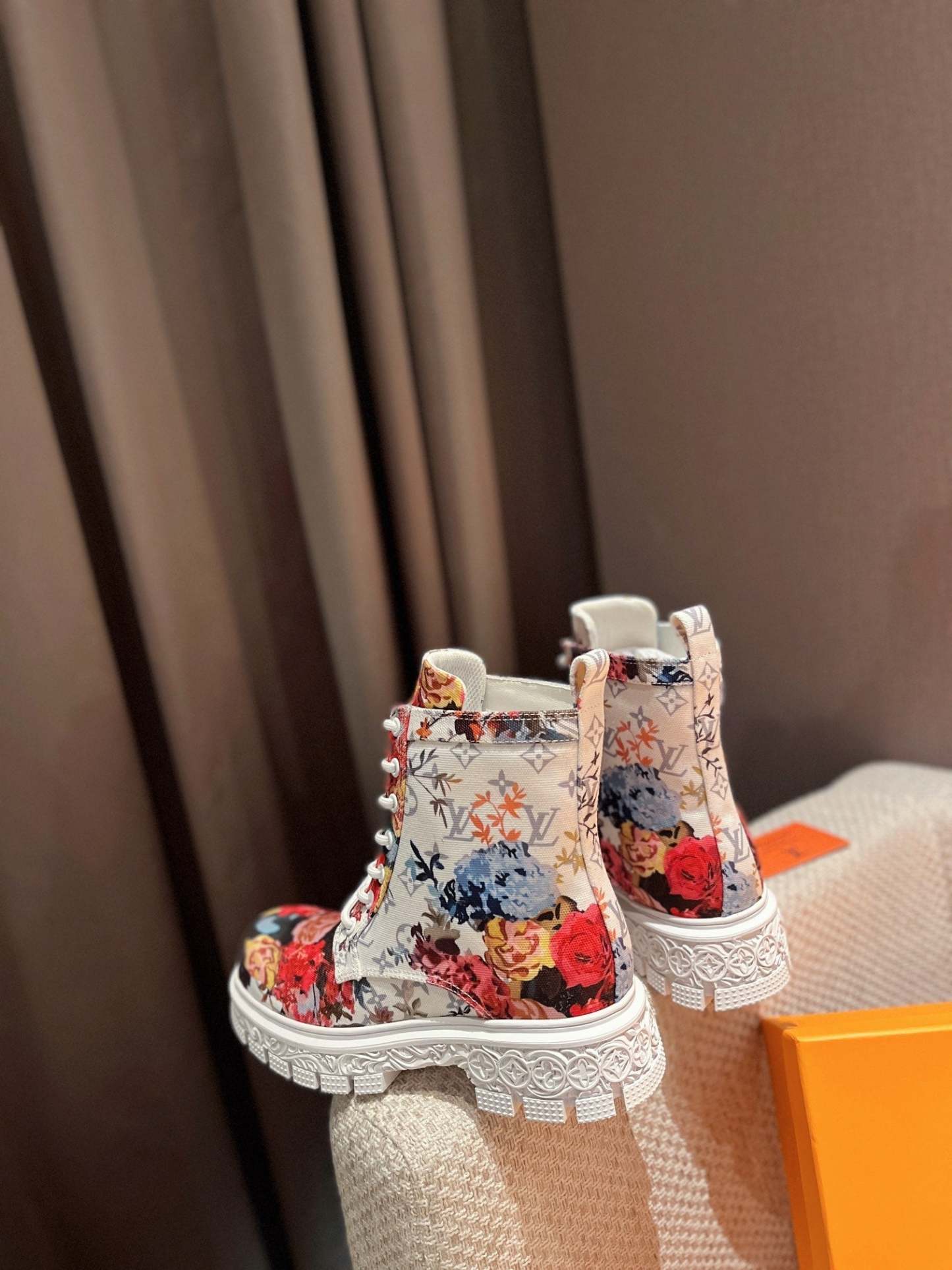 Luxury Shoes - LU-V - 467