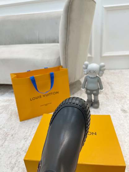 Luxury Shoes - LU-V - 428
