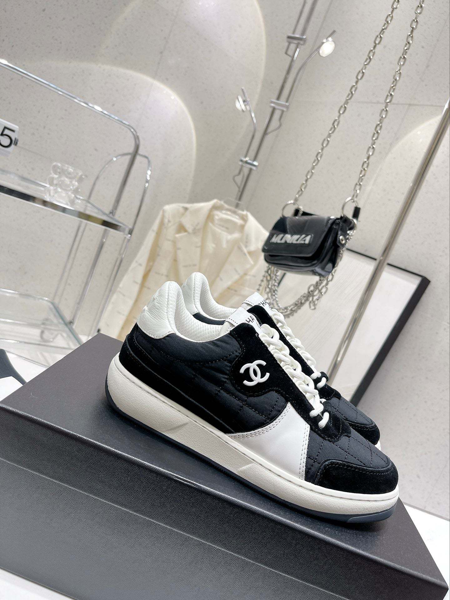 Luxury Shoes Sandals - CHL - 1211