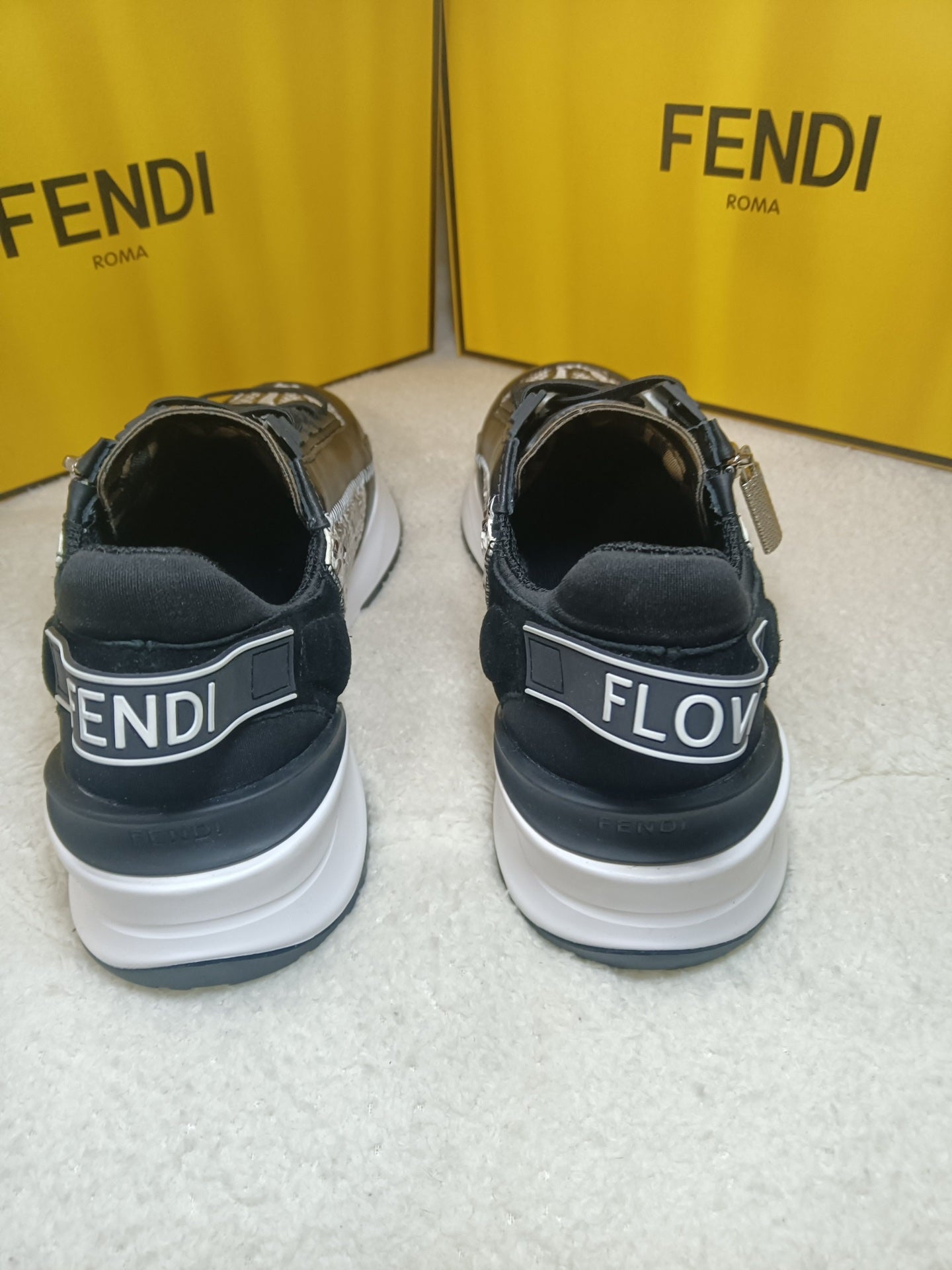 Luxury Shoes - FED - 013