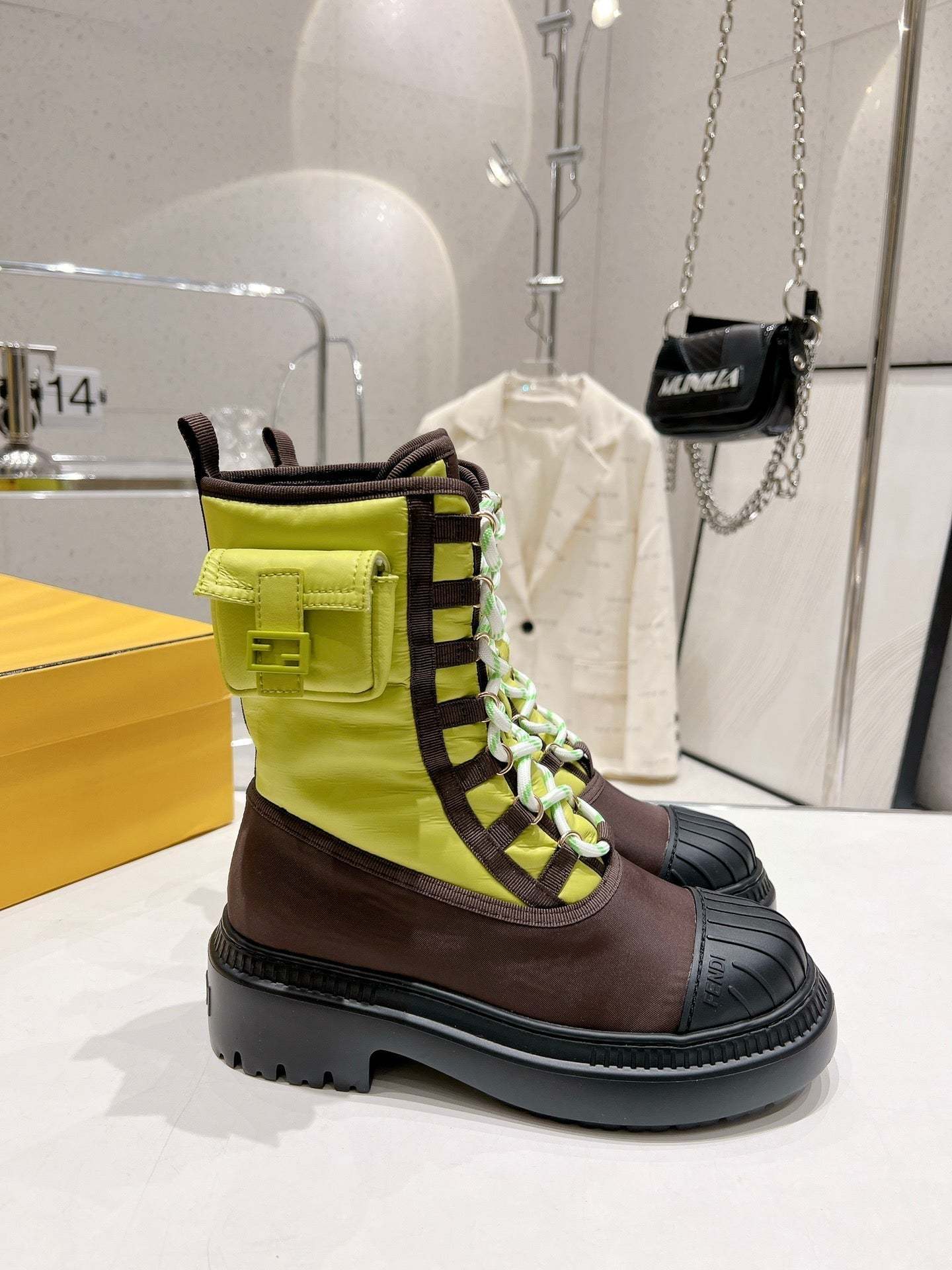 Luxury Shoes - FED - 244