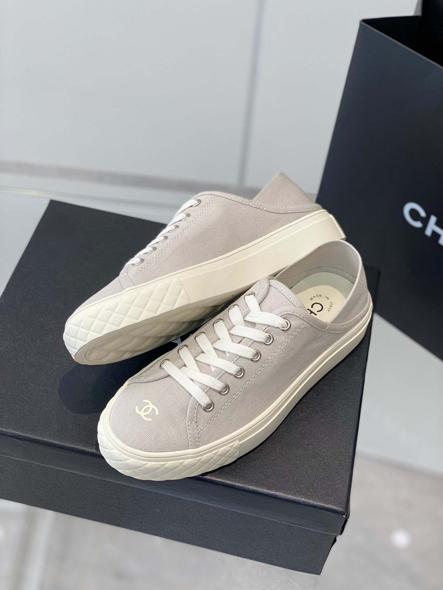 Luxury Shoes Sandals - CHL - 981