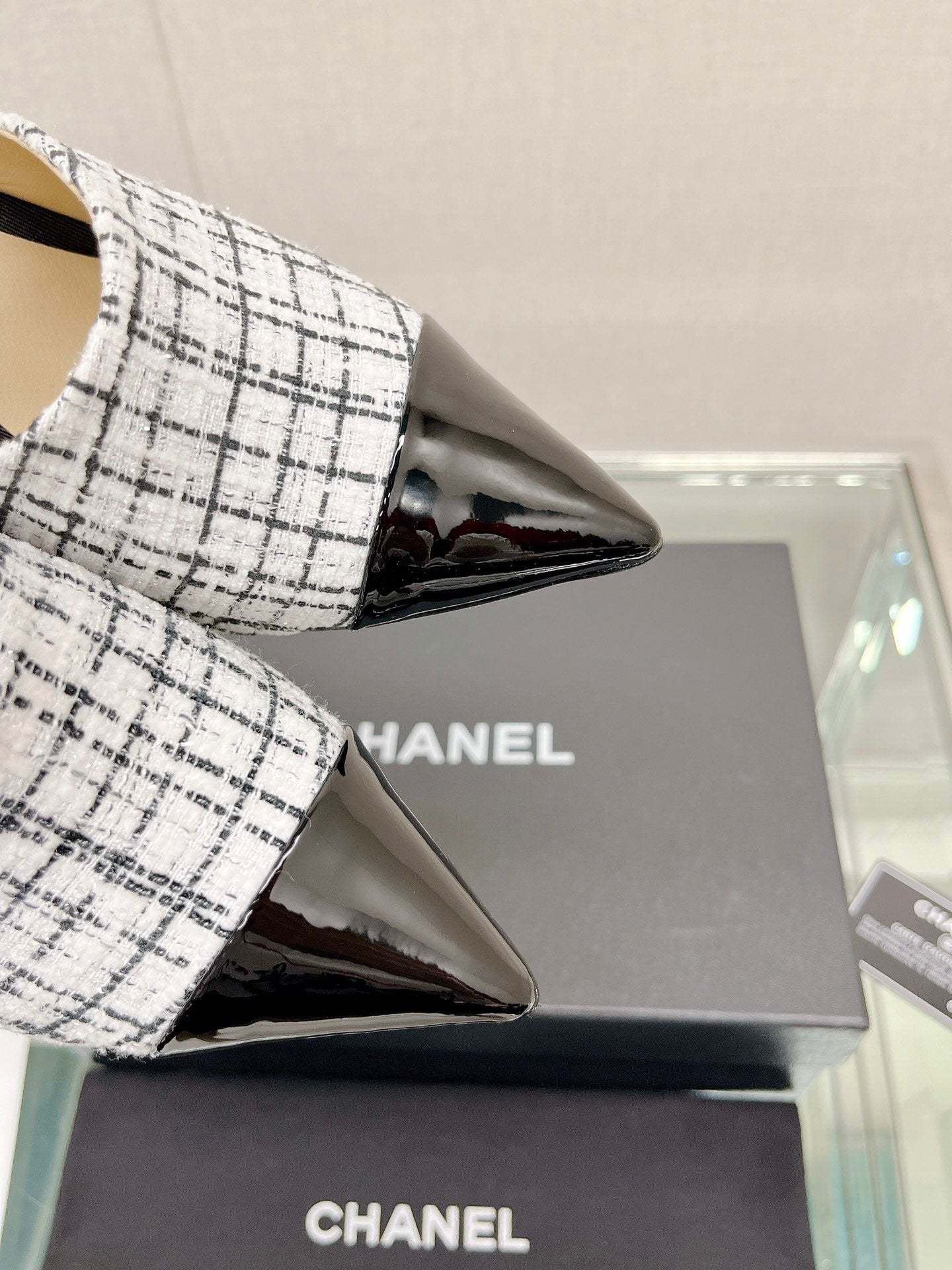 Luxury Shoes Sandals - CHL - 711