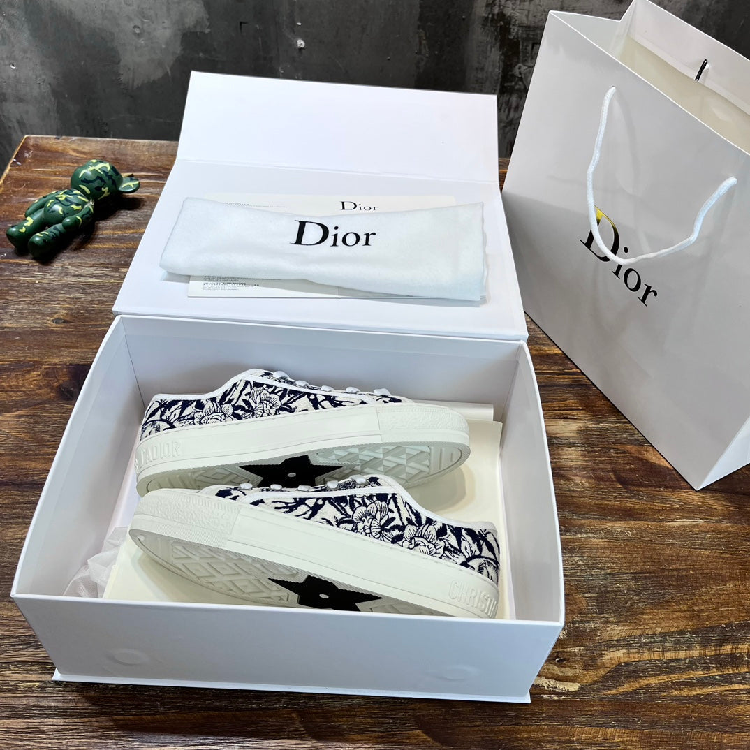 Luxury Shoes - DIR - 549