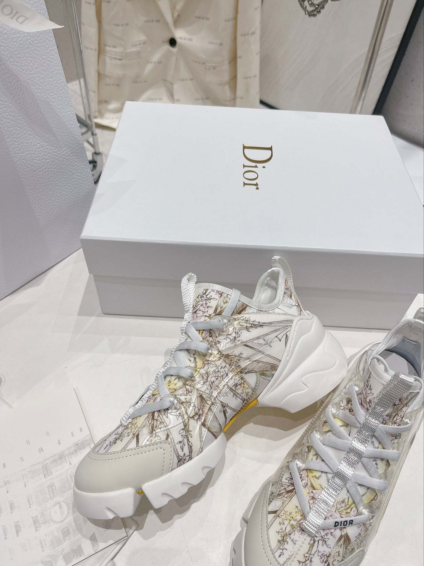 Luxury Shoes - DIR - 590