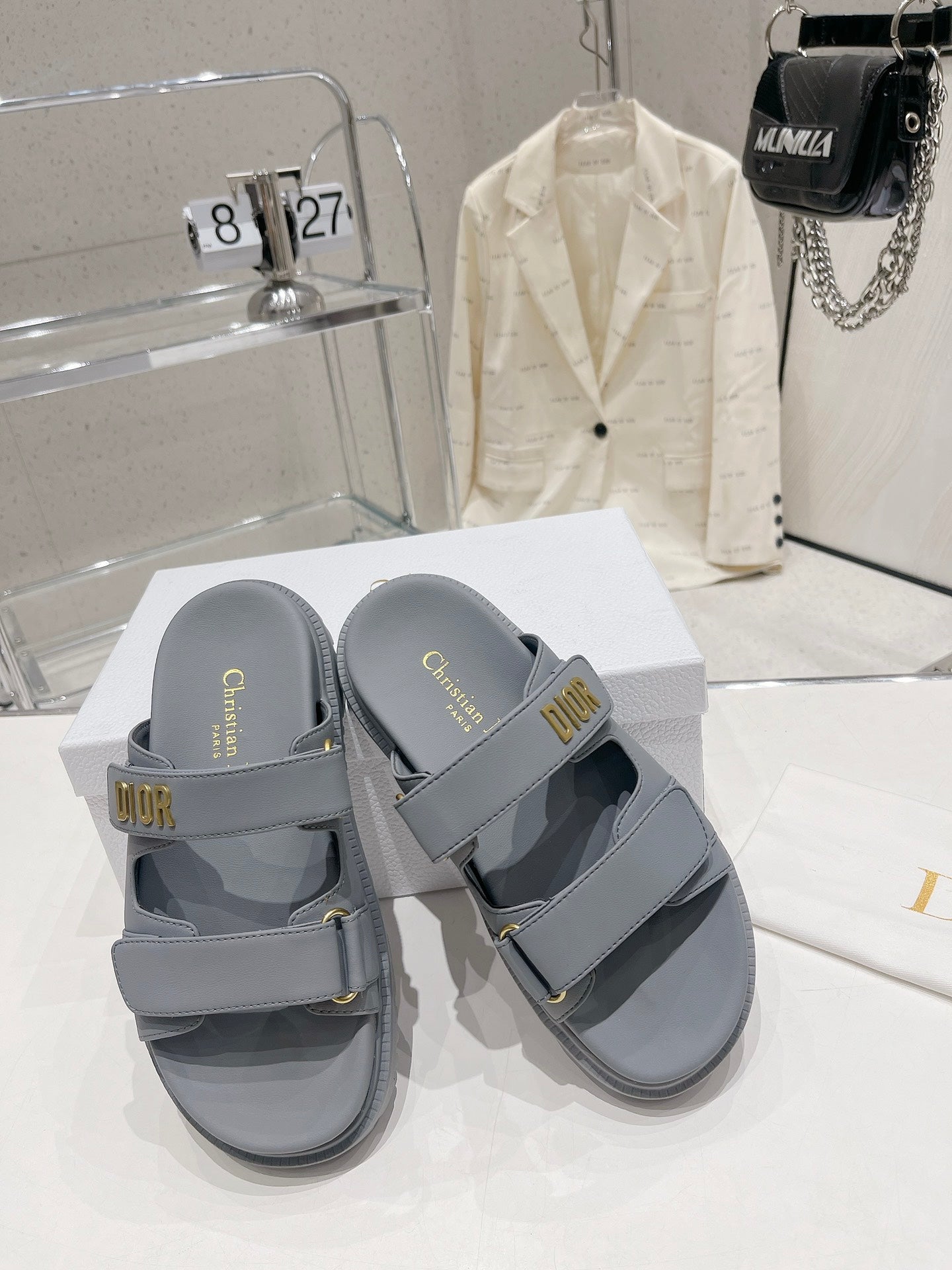 Luxury Shoes - DIR - 592