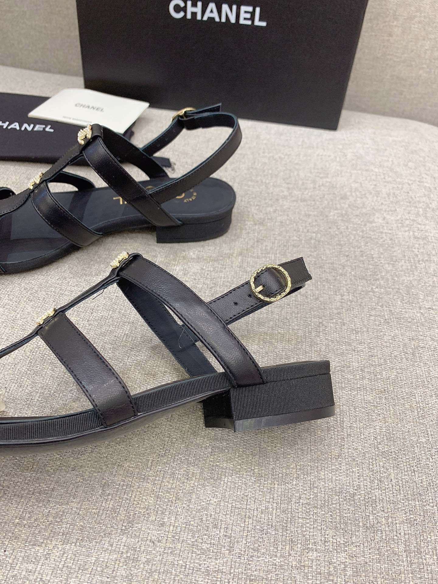 Luxury Shoes Sandals - CHL - 743
