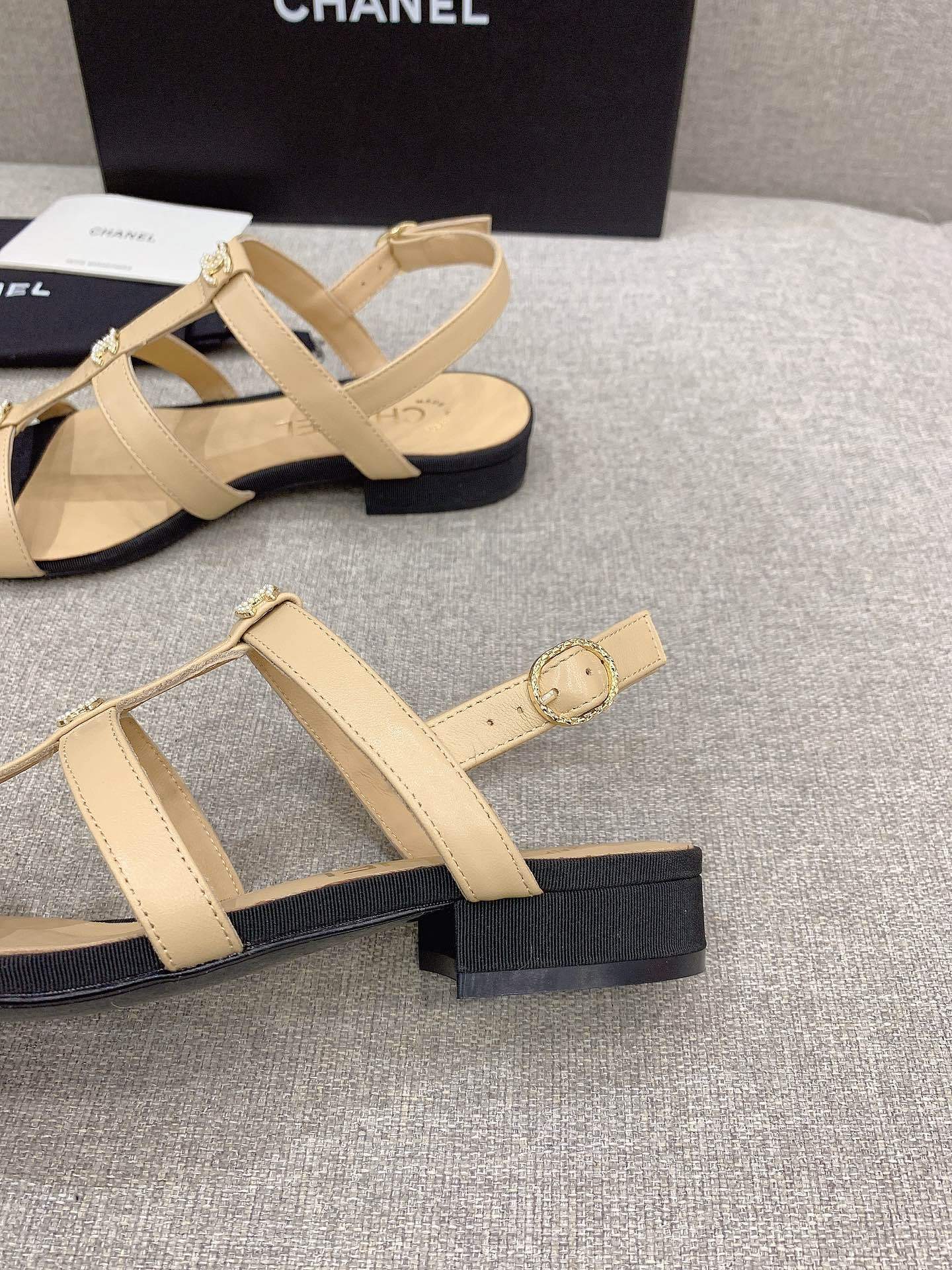 Luxury Shoes Sandals - CHL - 744
