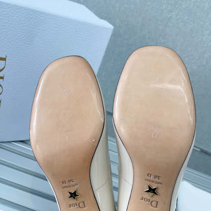 Luxury Shoes - DIR - 571