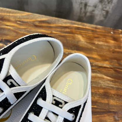 Luxury Shoes - DIR - 556