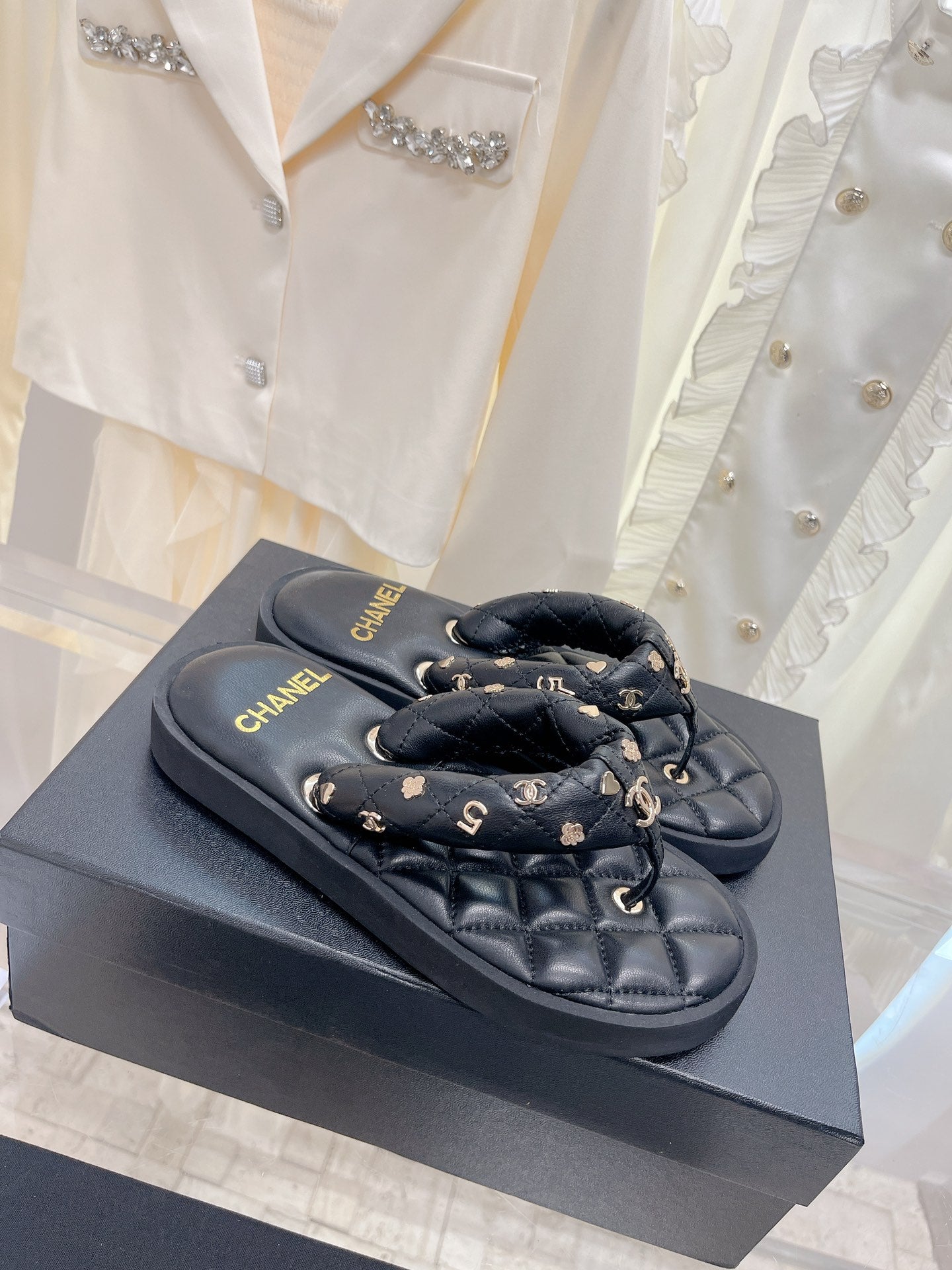 Luxury Shoes Sandals - CHL - 118