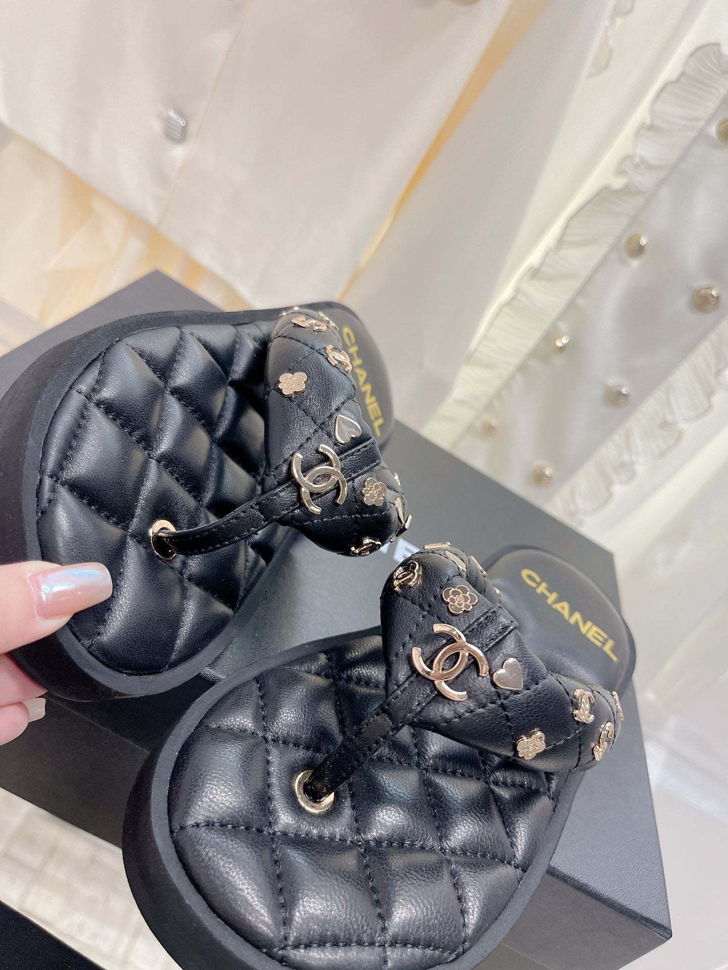 Luxury Shoes Sandals - CHL - 118