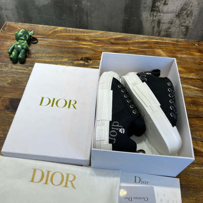 Luxury Shoes - DIR - 534