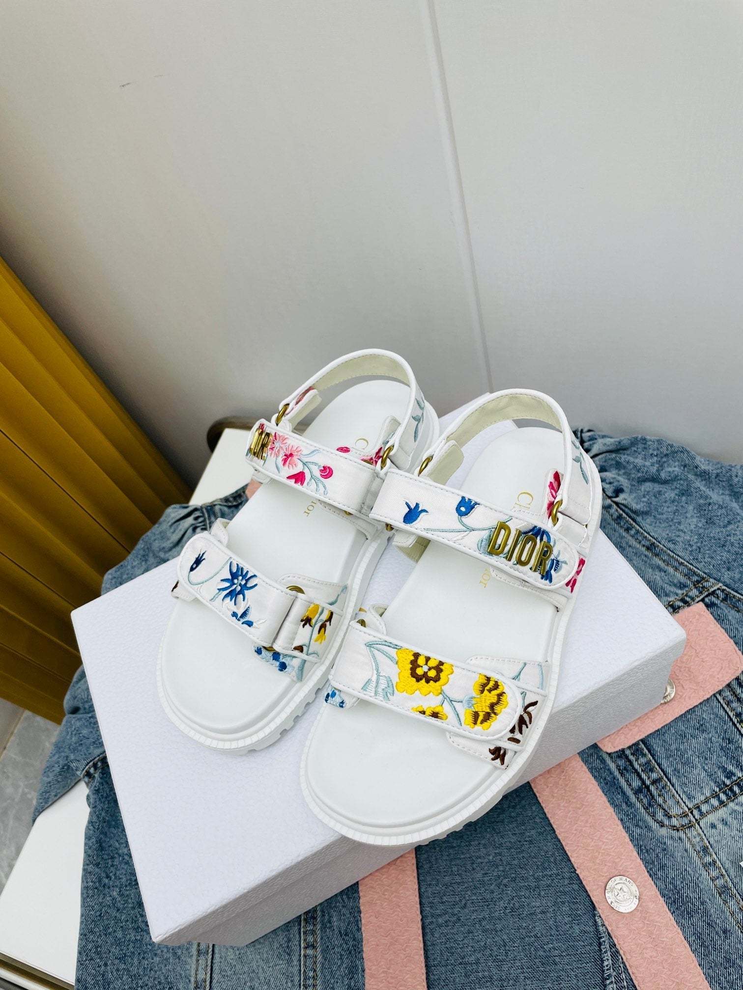 Luxury Shoes - DIR - 512