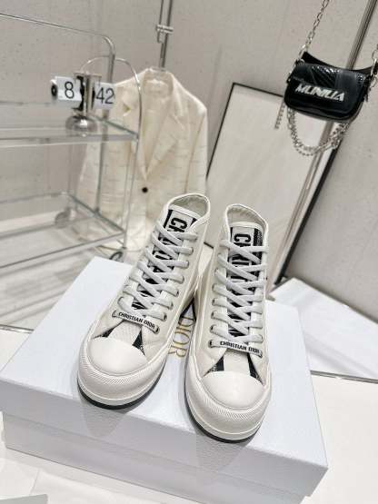 Luxury Shoes - DIR - 402