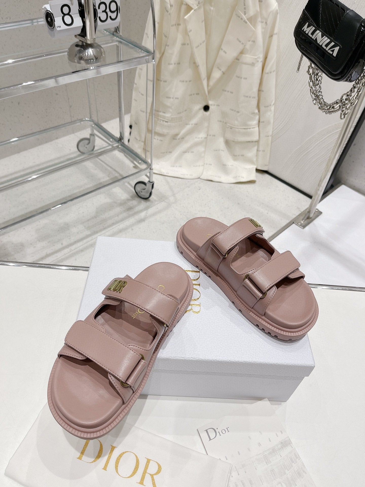 Luxury Shoes - DIR - 478