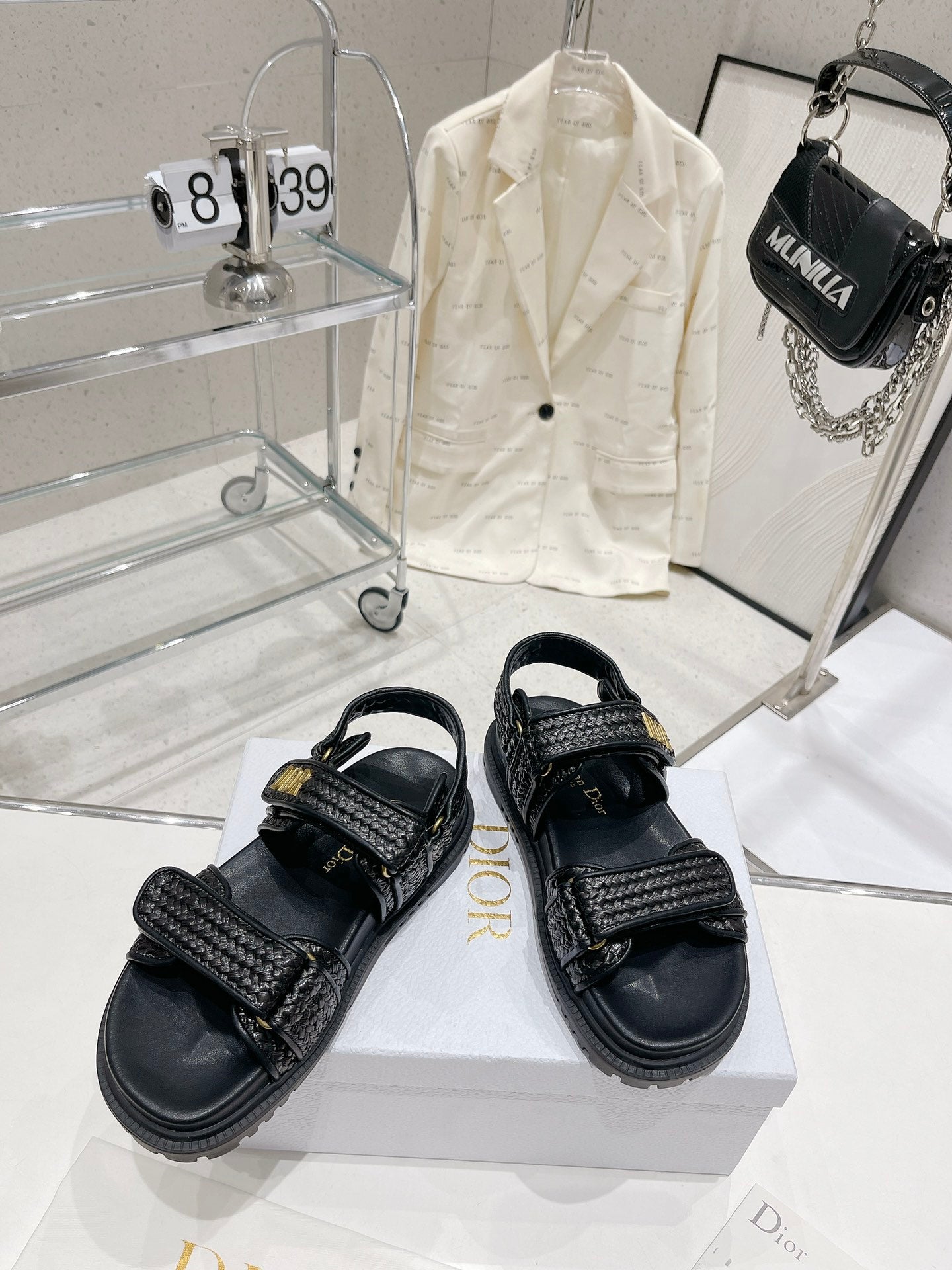 Luxury Shoes - DIR - 474