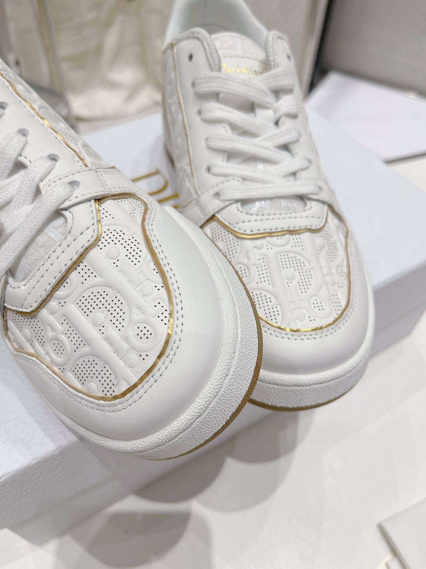 Luxury Shoes - DIR - 446