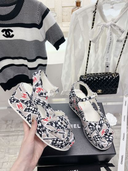 Luxury Shoes Sandals - CHL - 170
