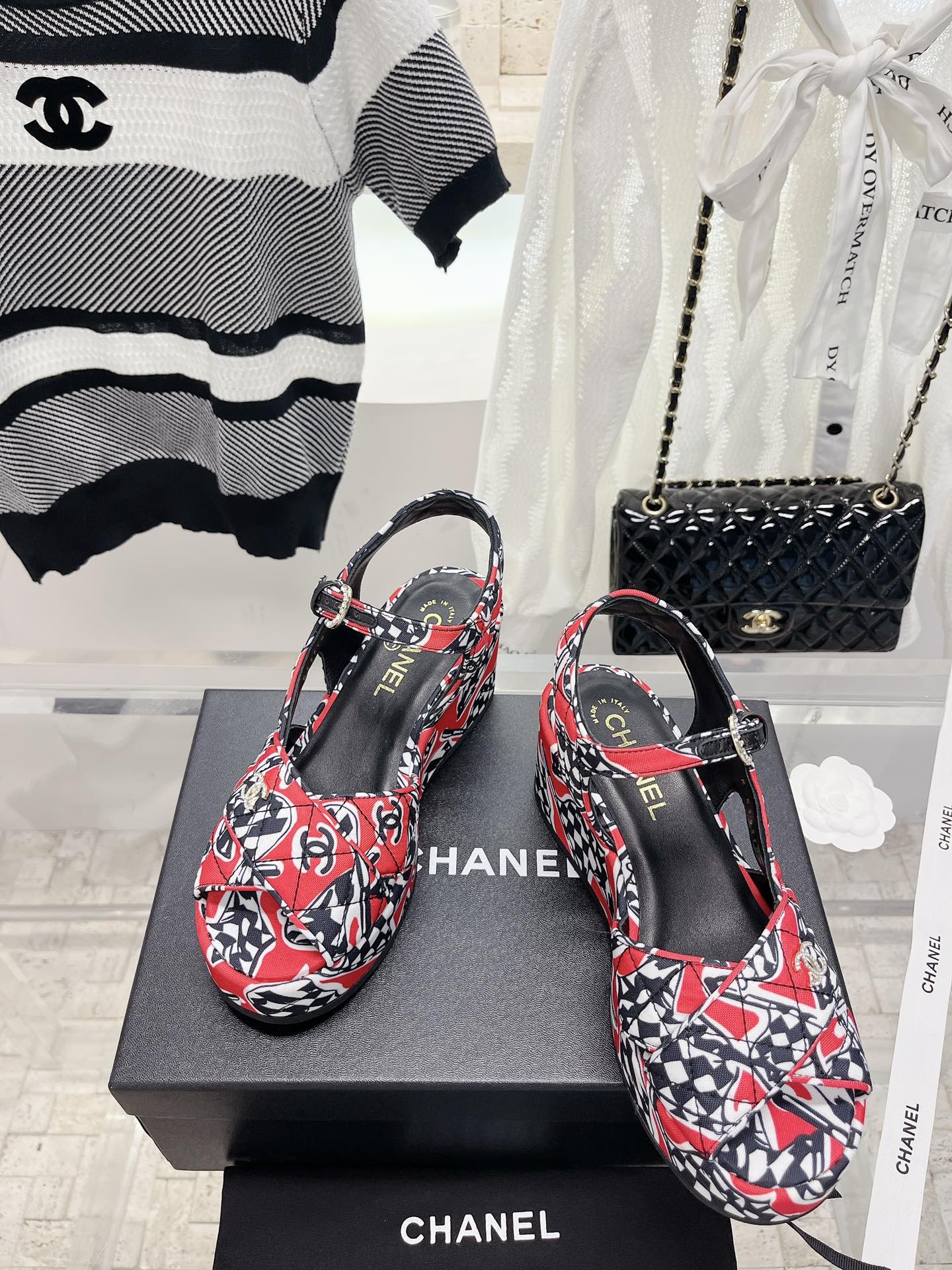 Luxury Shoes Sandals - CHL - 172