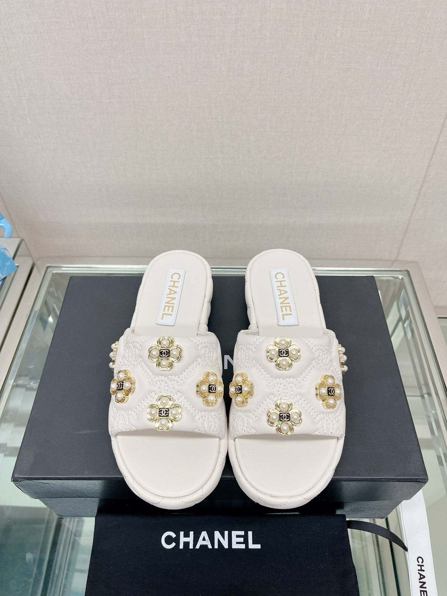 Luxury Shoes Sandals - CHL - 618