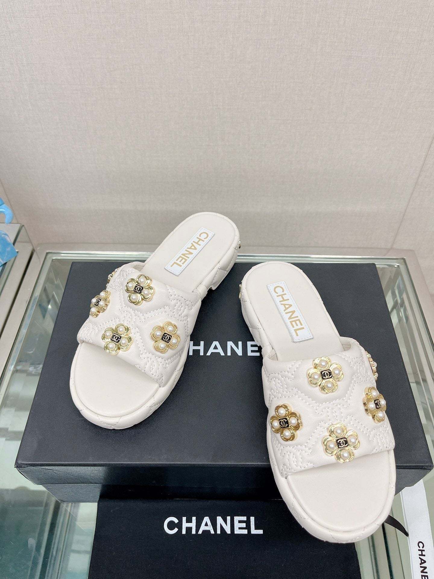 Luxury Shoes Sandals - CHL - 618