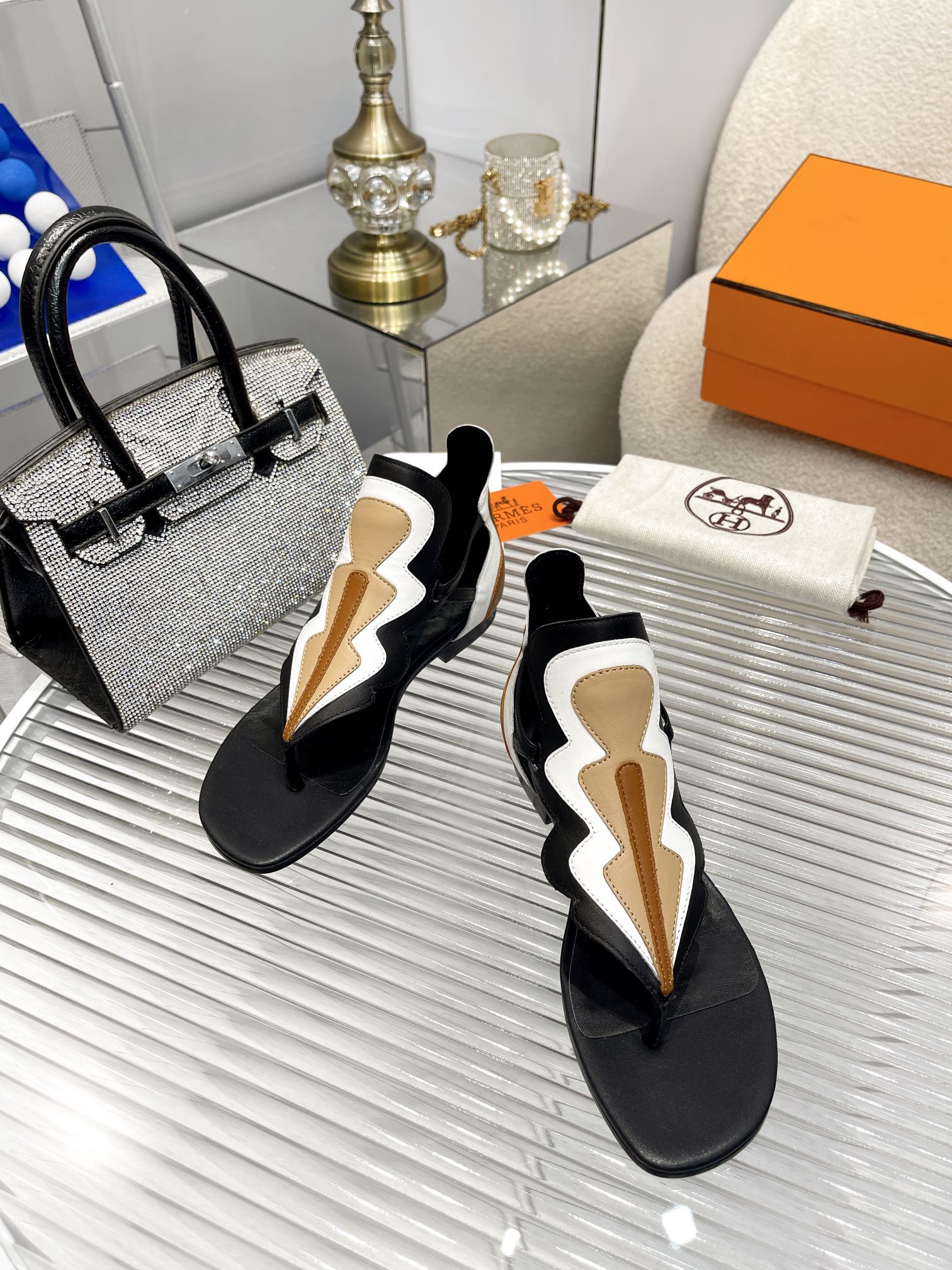 Luxury Shoes - HMS - 270