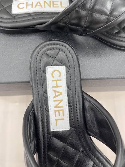 Luxury Shoes Sandals - CHL - 582