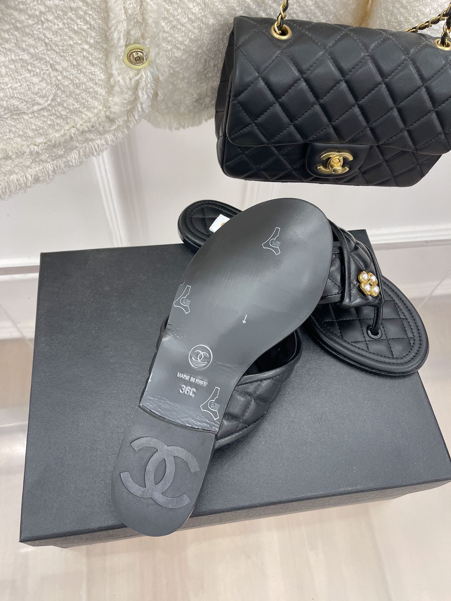Luxury Shoes Sandals - CHL - 582