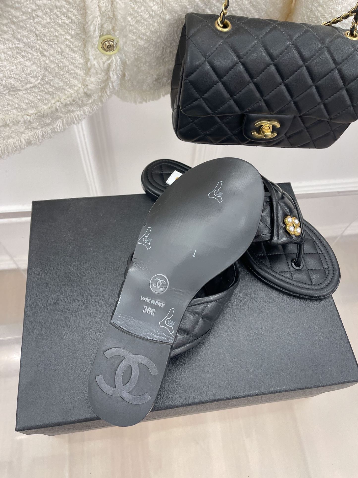 Luxury Shoes Sandals - CHL - 582