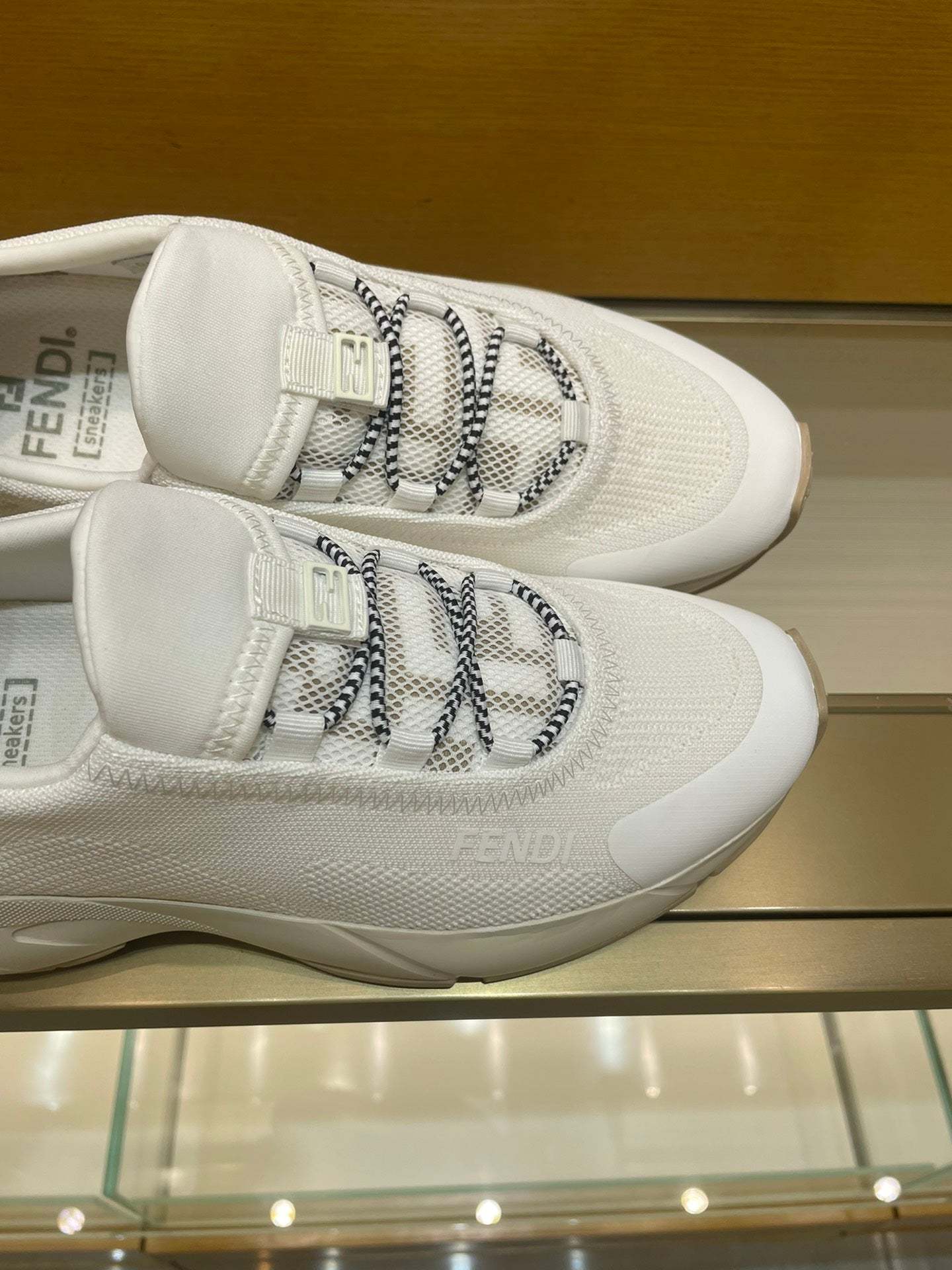 Luxury Shoes - FED - 011