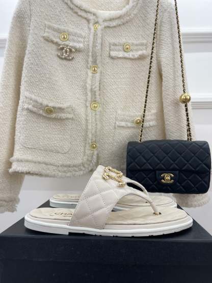 Luxury Shoes Sandals - CHL - 030
