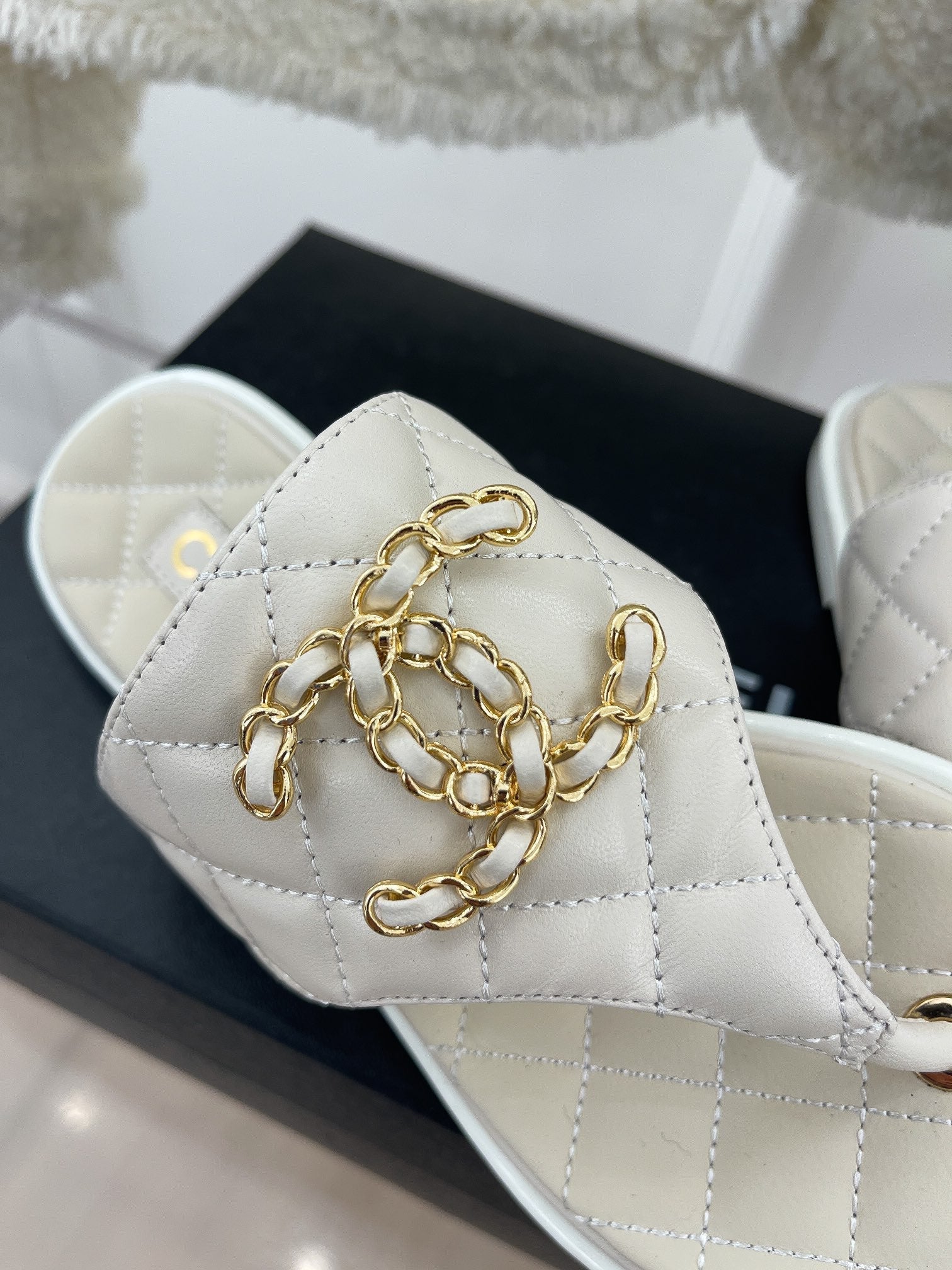 Luxury Shoes Sandals - CHL - 030