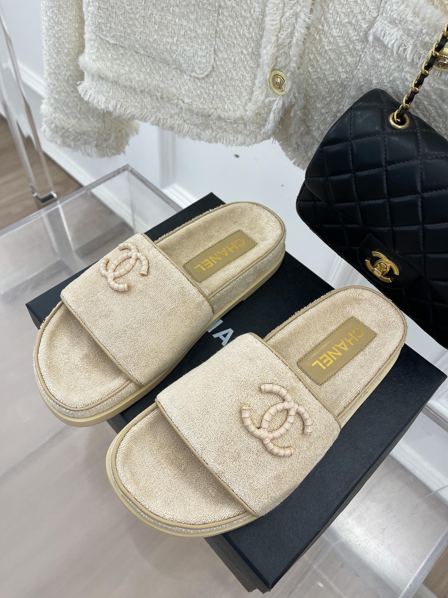 Luxury Shoes Sandals - CHL - 500