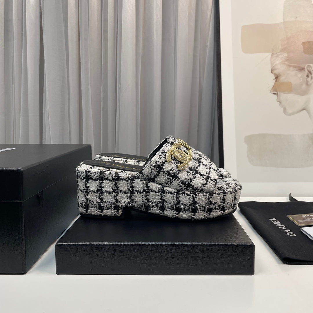 Luxury Shoes Sandals - CHL - 491