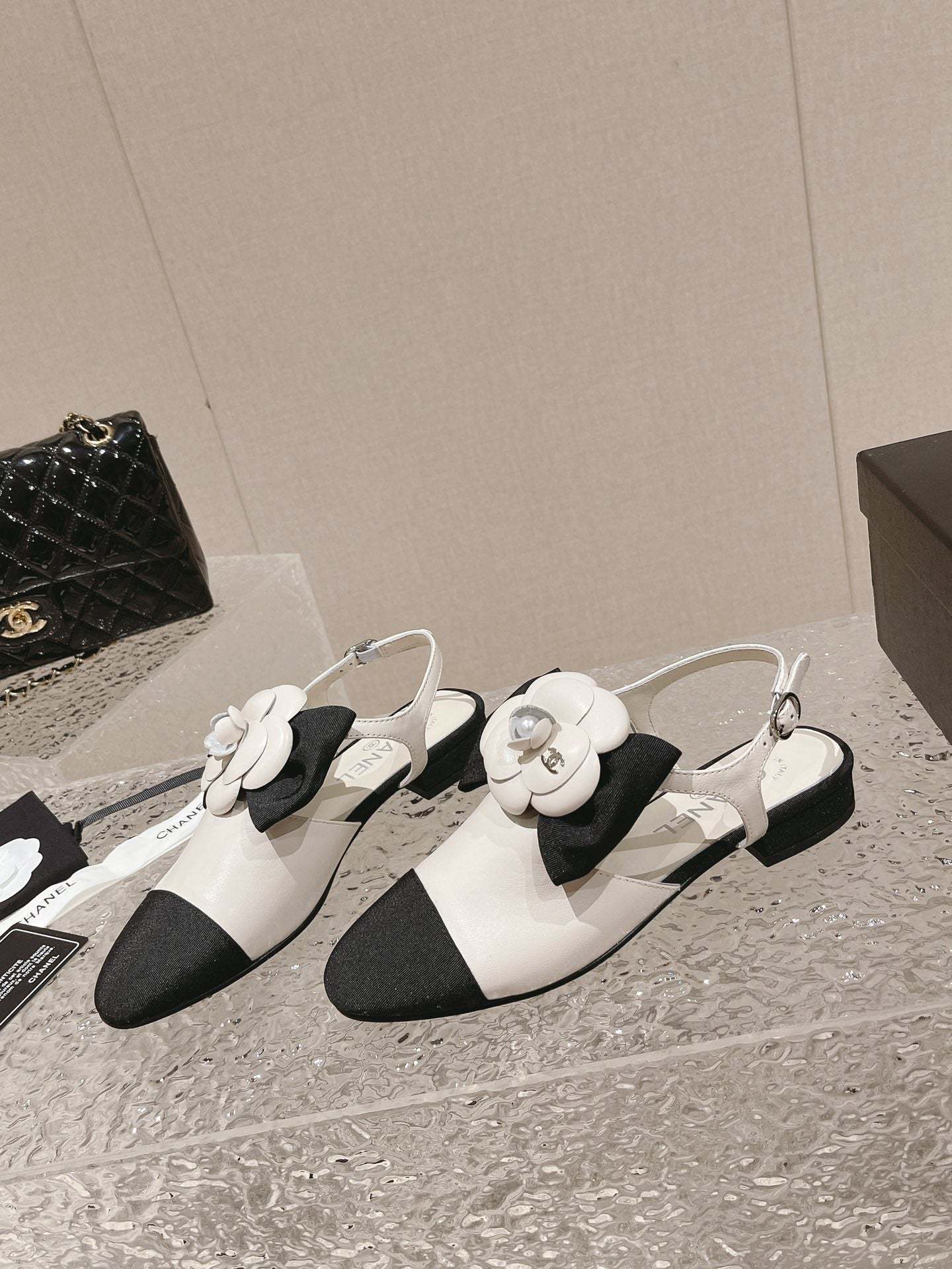 Luxury Shoes Sandals - CHL - 533